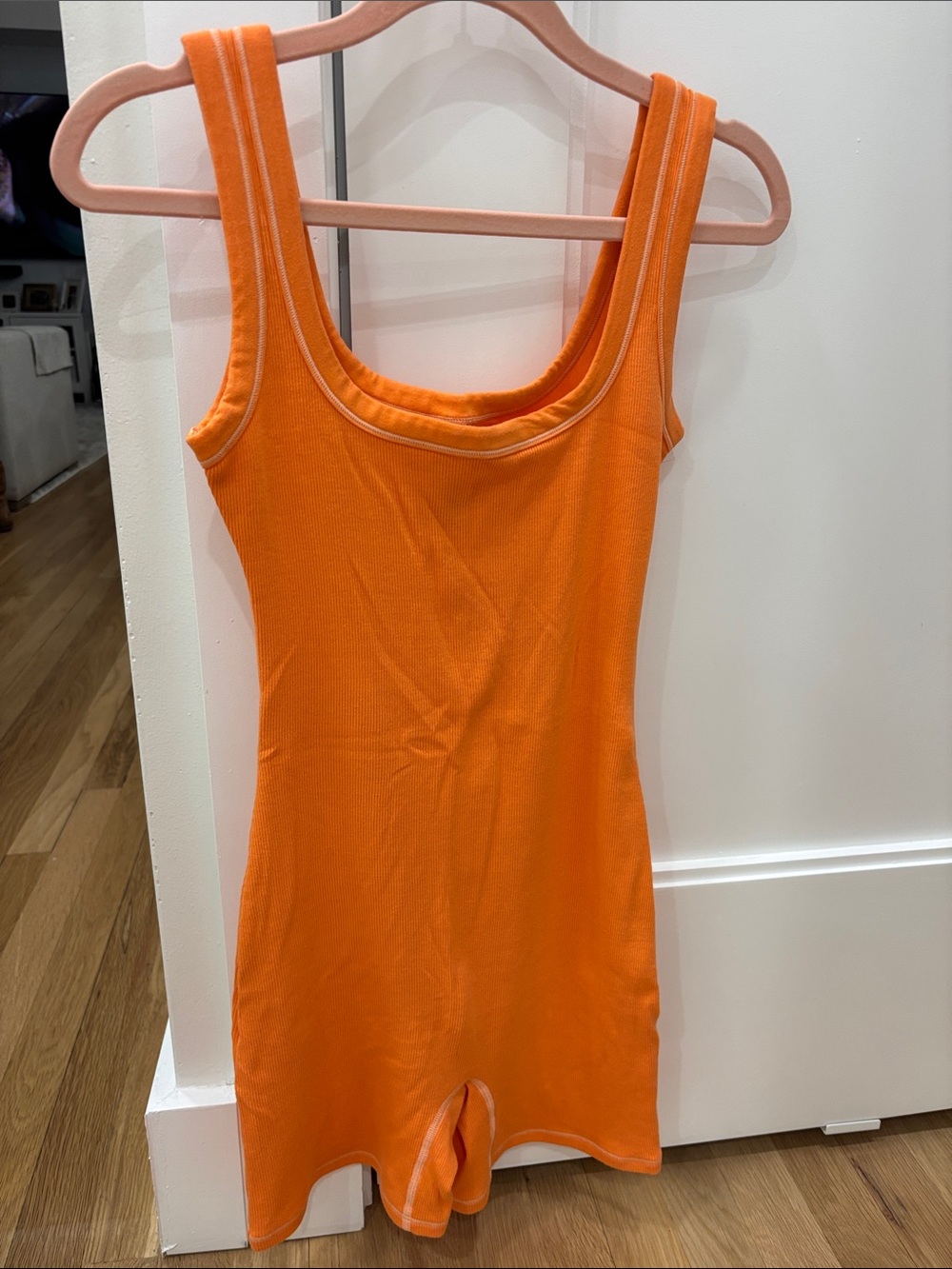 SKIMS onesie - orange